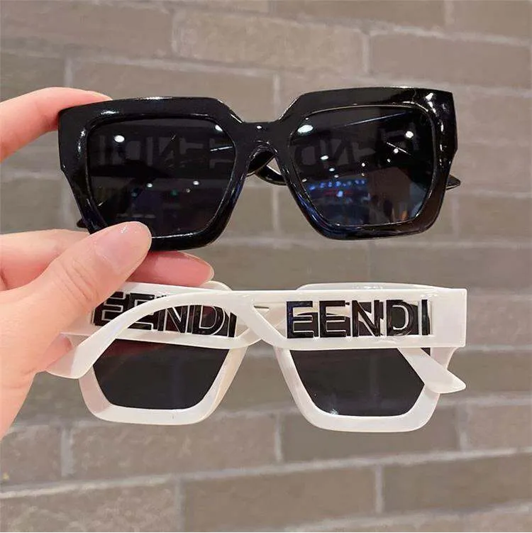 Kính mắt discount fendi