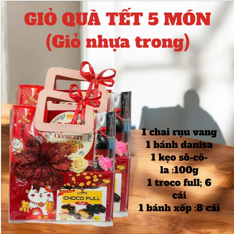 Sét Quà Tết 5 Món (Giỏ Nhựa Trong)