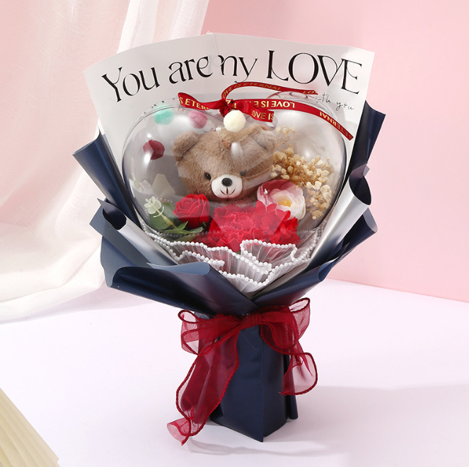 Bó Hoa Gấu Bông Trái Tim Trong Suốt