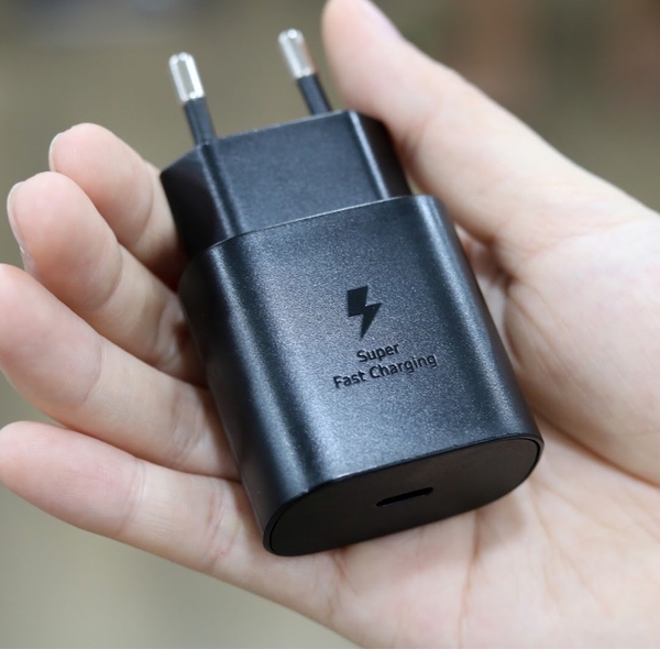 Cóc sạc nhanh 25w Zin Samsung S10 Plus / Note 10 ĐEN 1 cổng Type C [BH 6 tháng]