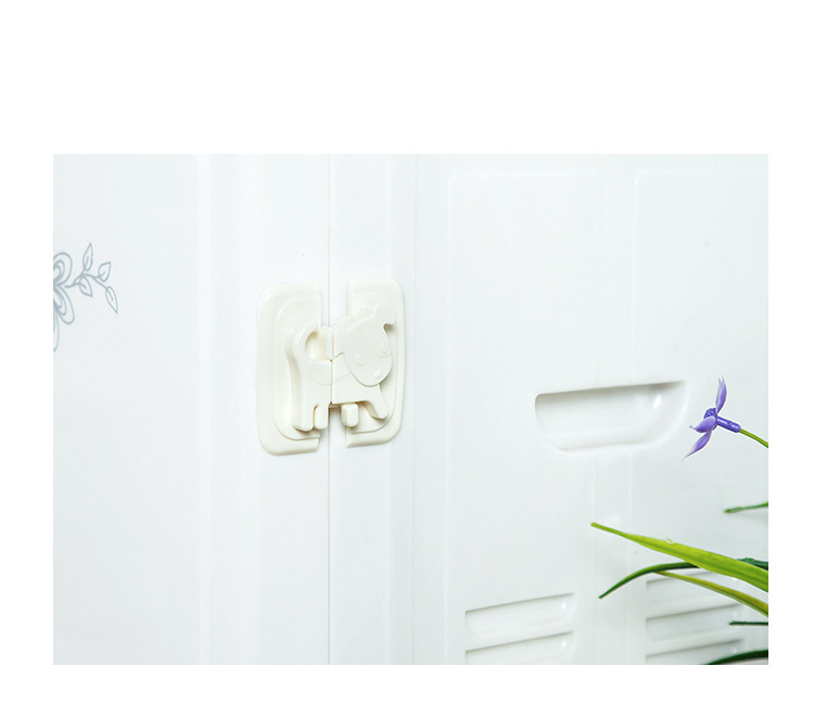 Dụng cụ khóa tủ lạnh