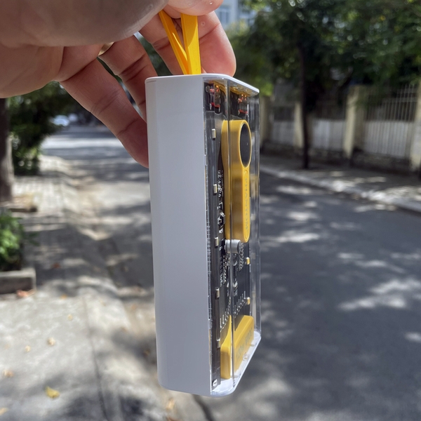 Pin dự phòng trong suốt PHANTOM P22 dung lượng 20000mAh hỗ trợ sạc nhanh QC  22.5 và PD 20W (3 màu tuỳ chọn) Nhất Tín Computer