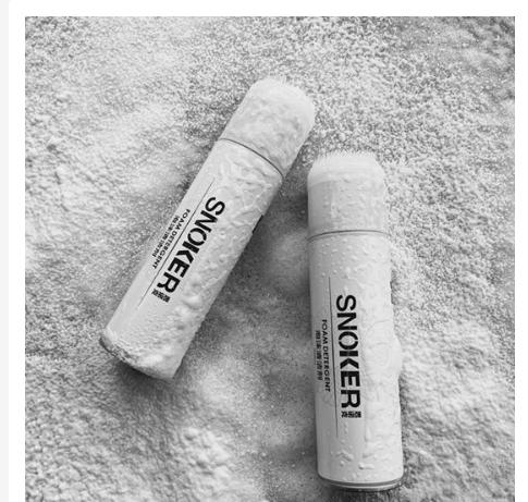 Chai xịt bọt làm sạch giày Snoker