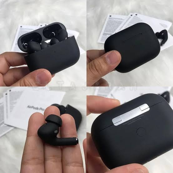 Airpods Pro (black edition ) – AZ Store
