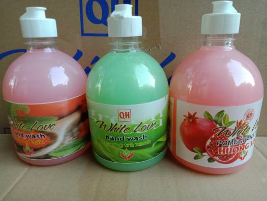 Nước Rửa Tay Ướt White Love 500ml, ước Rửa Tay Ướt White -Love 500ml Làm Sạch Và Giữ Ẩm Bàn Tay - Nước rửa tay | TheFaceHolic.com