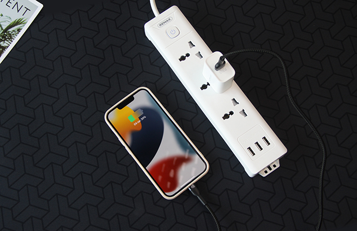 Củ sạc nhanh 1 cổng 18W Remax RP-U119 2