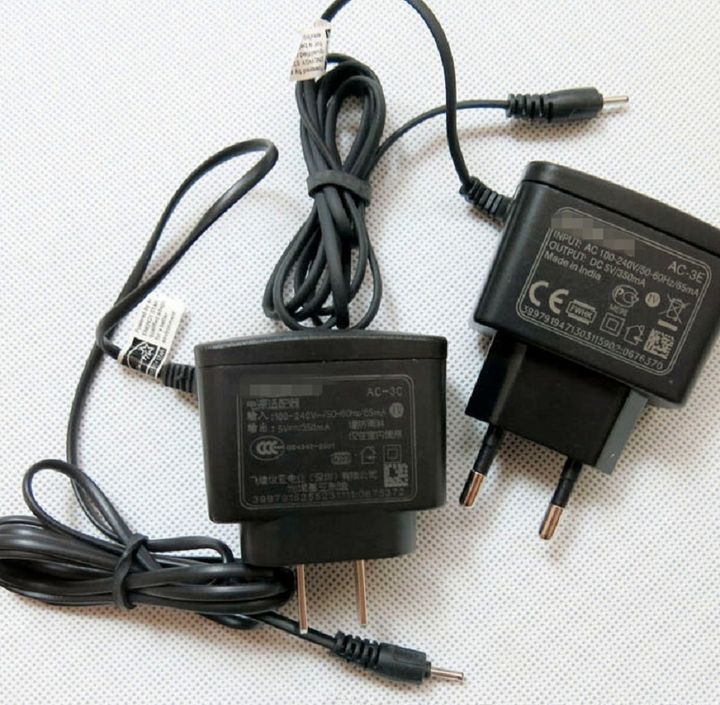 Cục sạc Nokia 2.0 đầu nhỏ