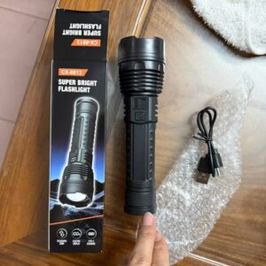 Đèn pin có zoom CX-8813