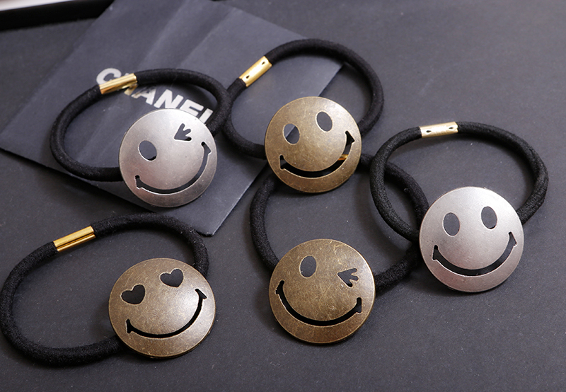 Dây cột tóc hình mặt cười