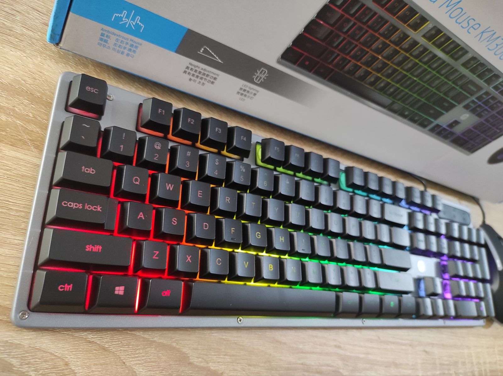 Bộ Bàn Phím Và Chuột Hp Có Dây Chuyên Game Led 7 Màu Km300F