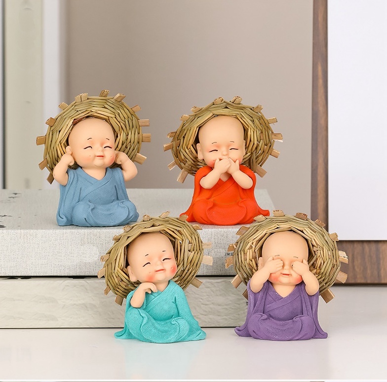 Tượng Chú Tiểu Tứ Không Đội Nón Rơm Trang Trí