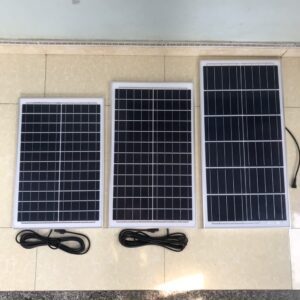 Tấm pin năng lượng mặt trời DSY 350x450mm. Xài 200W. (Hàng đặt trong ngày)