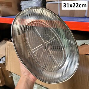 Rổ inox hình oval lỗ nhỏ 31x22cm. (G.mi)