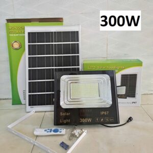Đèn Pha Vuông Nhôm Năng Lượng Mặt Trời DSY 300W (Đặt Trong Ngày)- HDDT